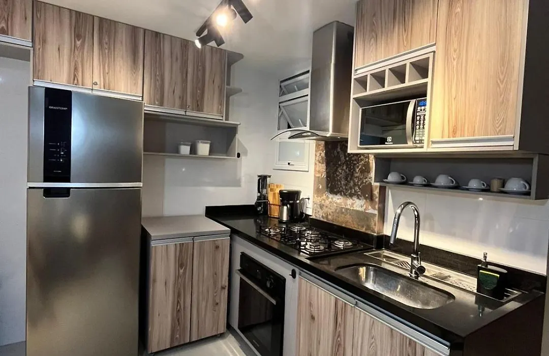 Apartamento na quadra da praia-1