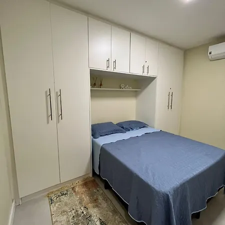 Apartamento na quadra da praia-3